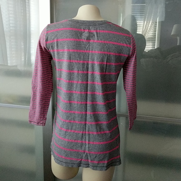 Hollister 3/4 sleeve - Picture 2 of 3