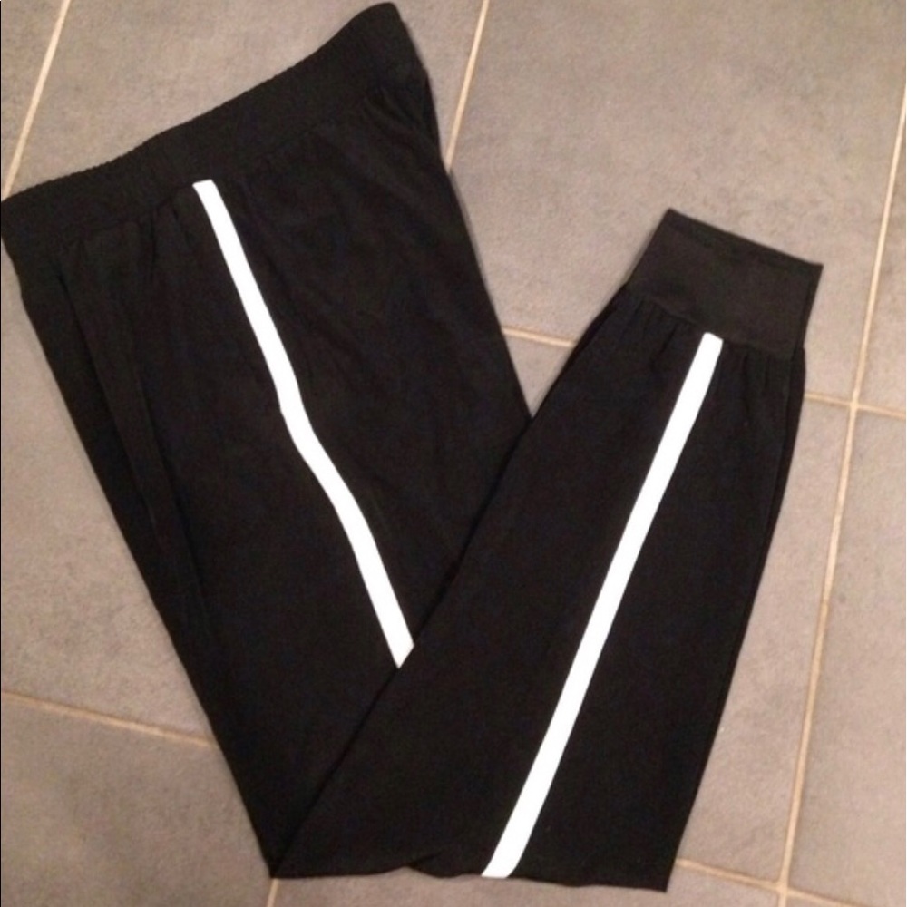 Black tuxedo stripe track/jogger pant.