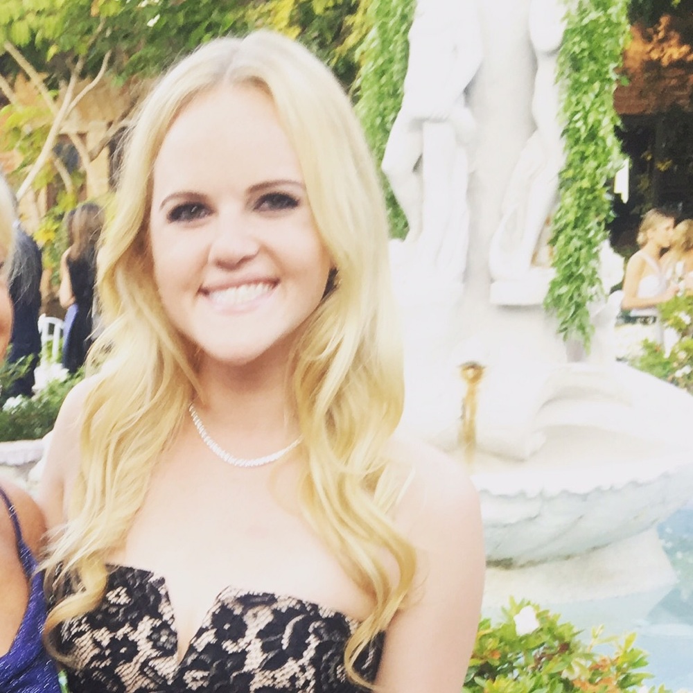 Meet your Posher, Andrea