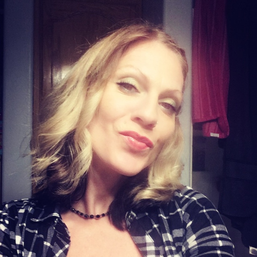 Meet your Posher, Kimberly