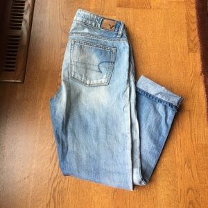 American Eagle boy crop jeans