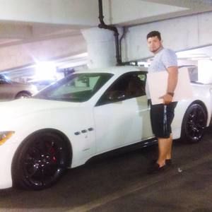 Meet your Posher, Dennys