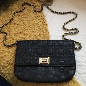 Cross body Chain Paradox Leather bag