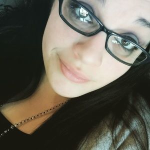 Meet your Posher, Kristina