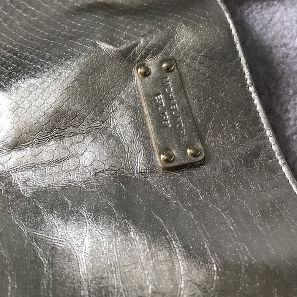 Michael kors gold tote