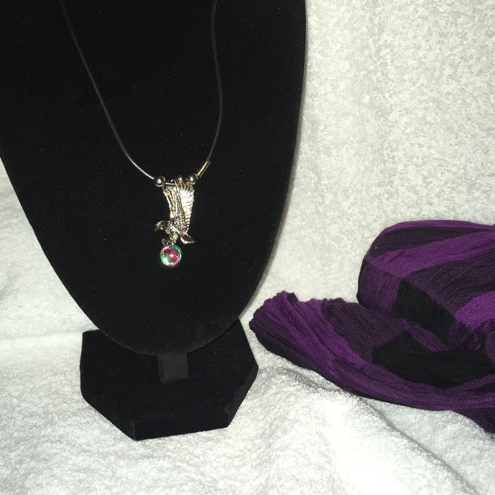 Silver eagle opaline crystal necklace.
