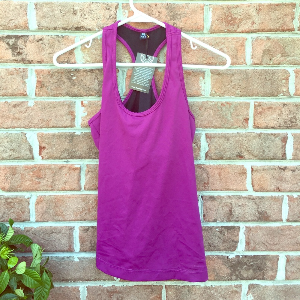 Onzie yoga top