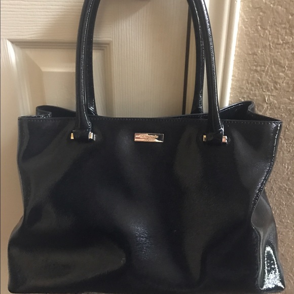 kate spade Handbags - Kate Spade Patent Leather purse