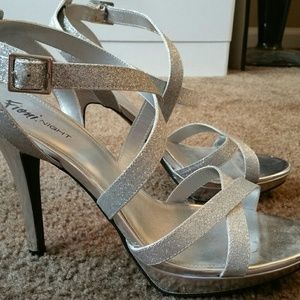 Stunning Sparkly Silver Evening Stilettos