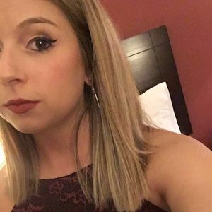 Meet your Posher, Tiffany