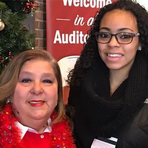 Meet your Posher, Connie