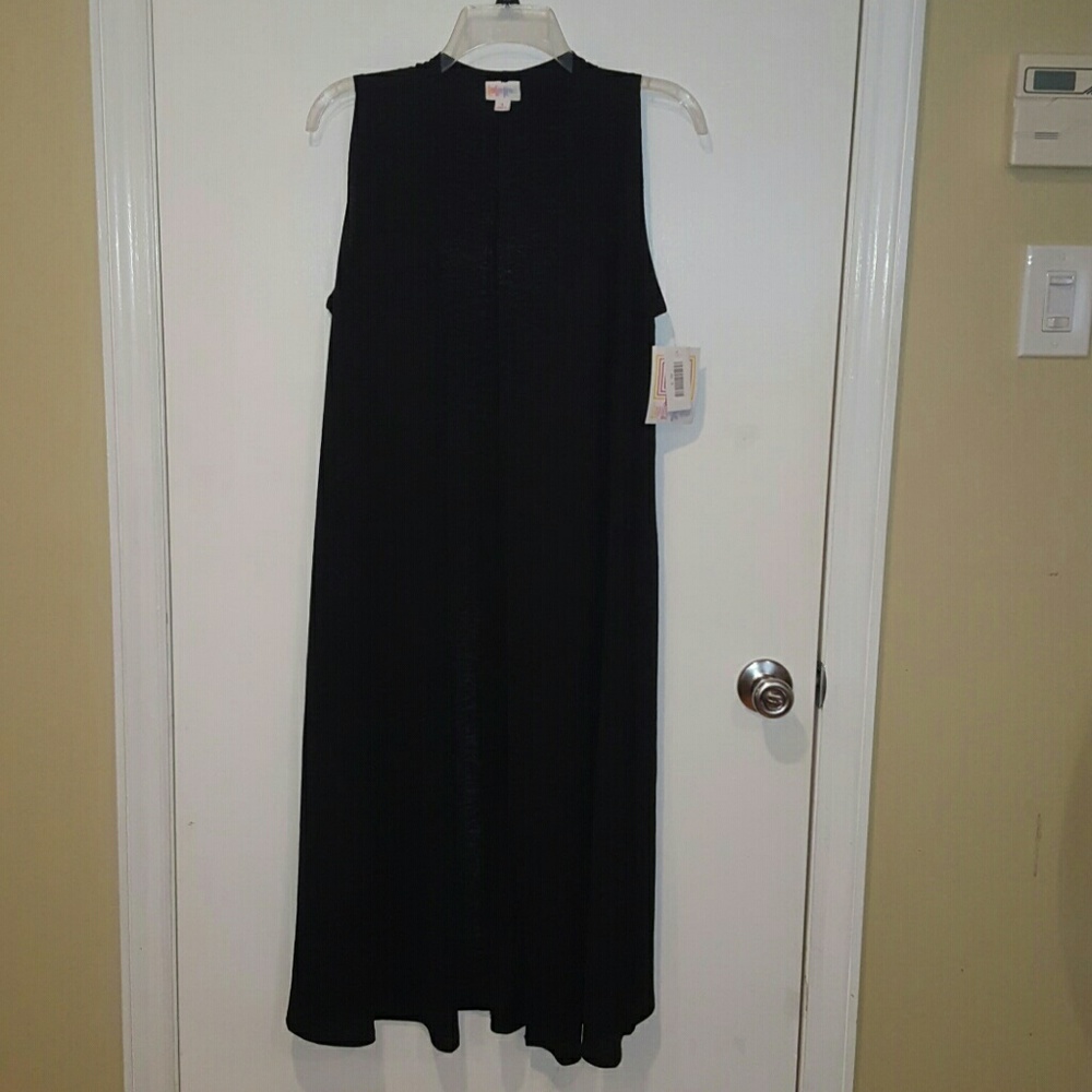 Solid black lularoe joy NWT