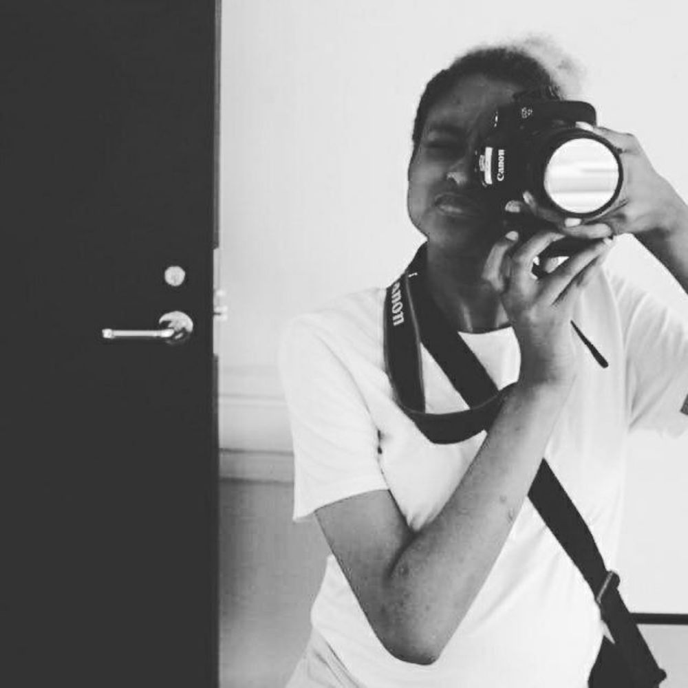 Meet your Posher, Zaya