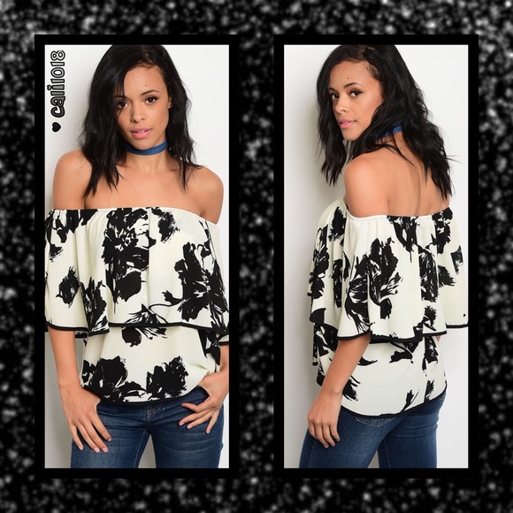 1 Med LEFT🆕 Floral Off Shoulder Flowy Boho Top - Picture 3 of 3