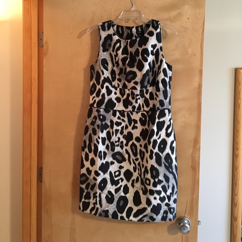 Ann Taylor sheath dress Size 10