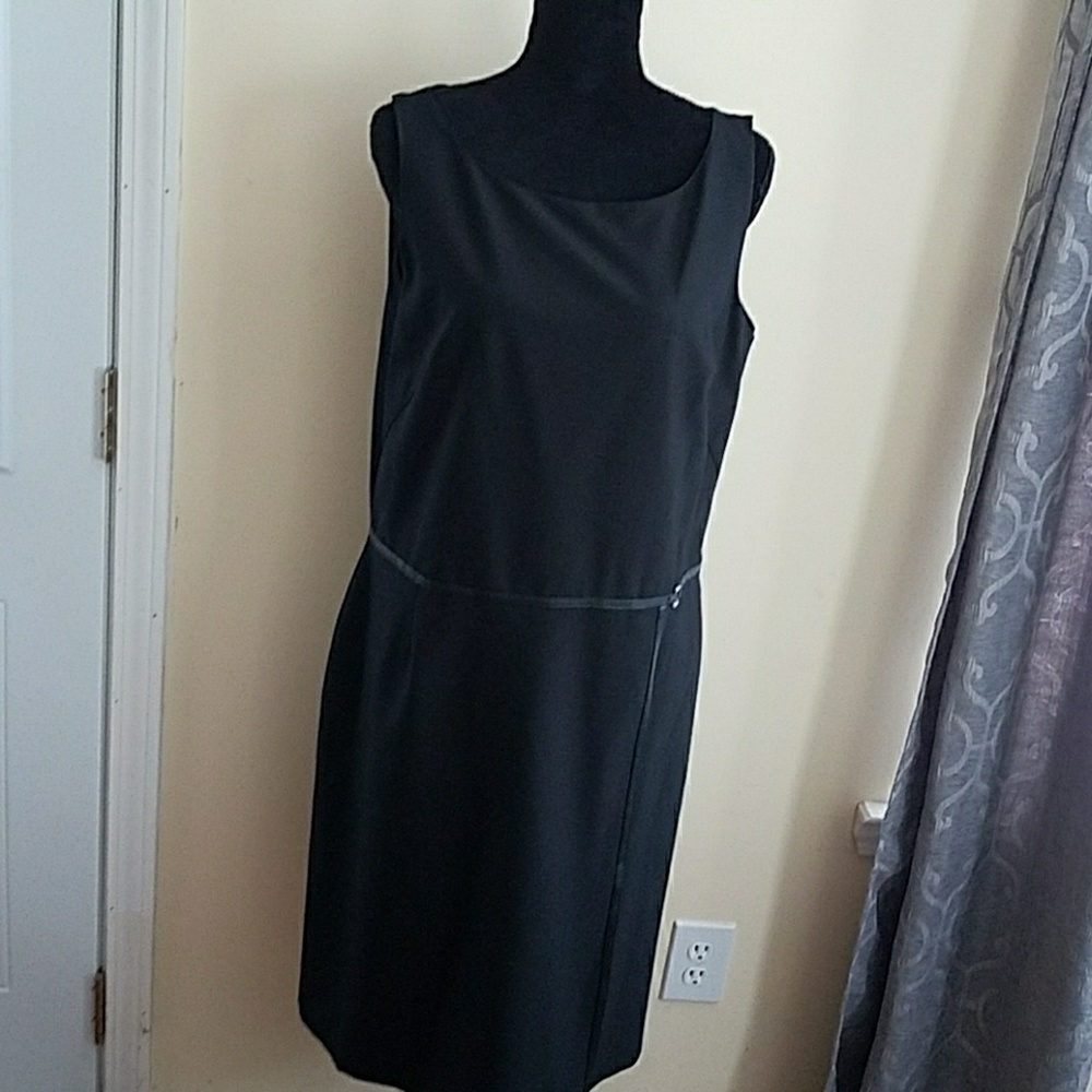 Casual corner little black dress
