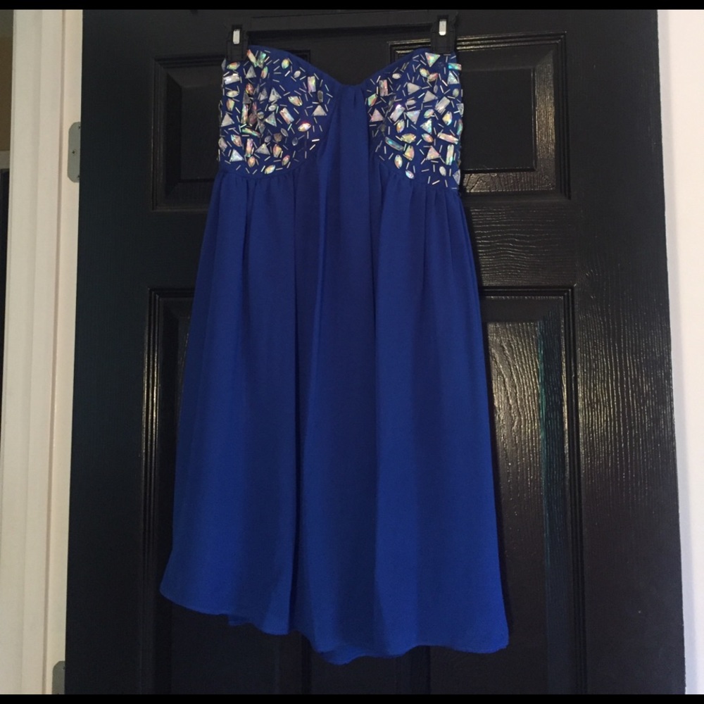 Formals dress
