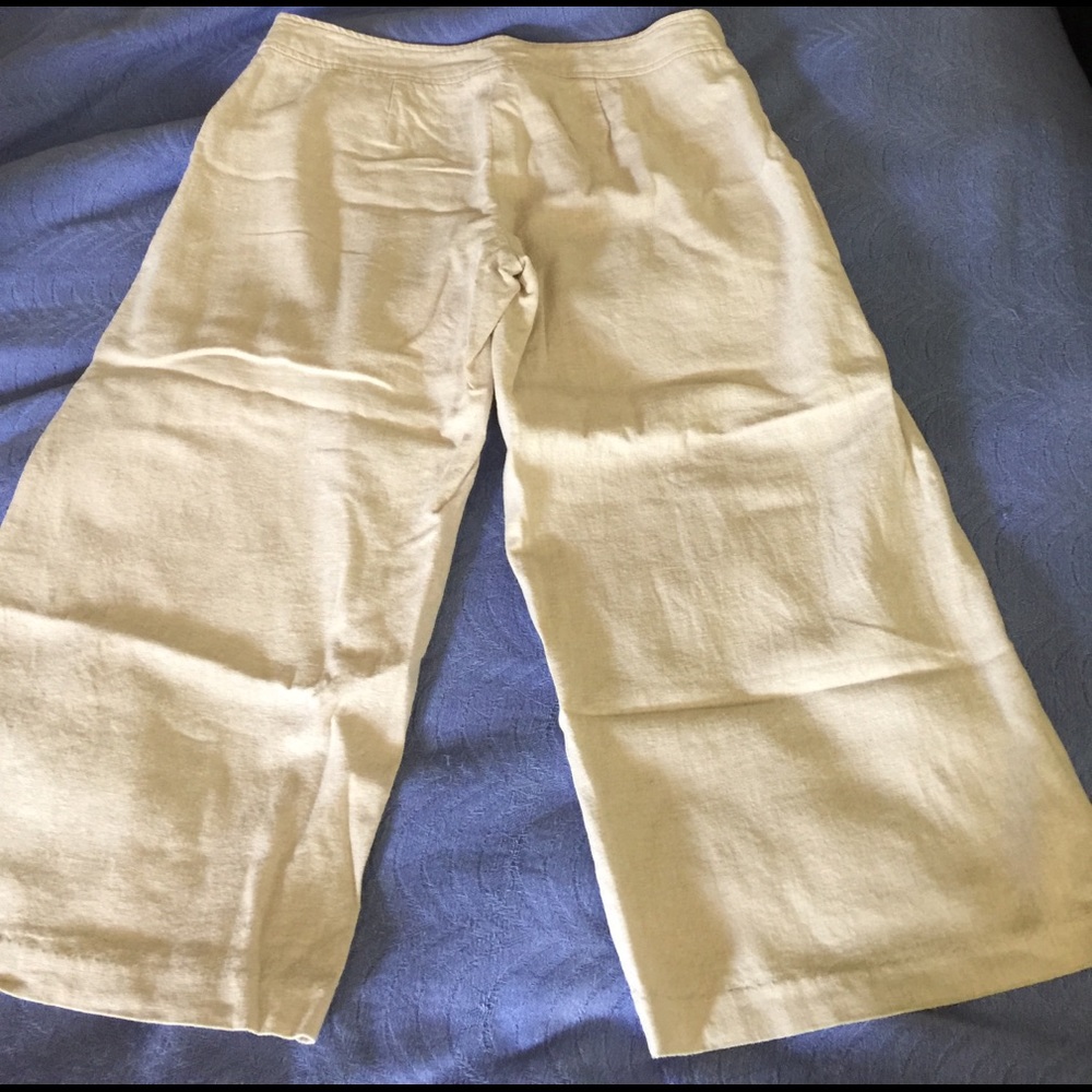 Linen capris - Picture 3 of 4