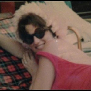 Meet your Posher, Julie