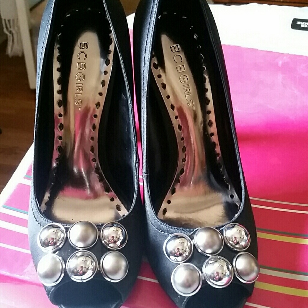BCBGIRLS Shoes