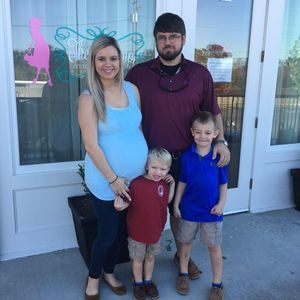 Meet your Posher, Annais