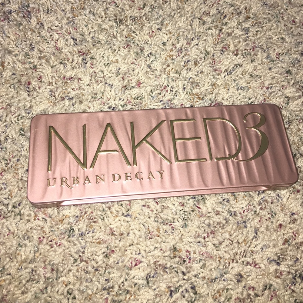 Urban Decay Naked 3