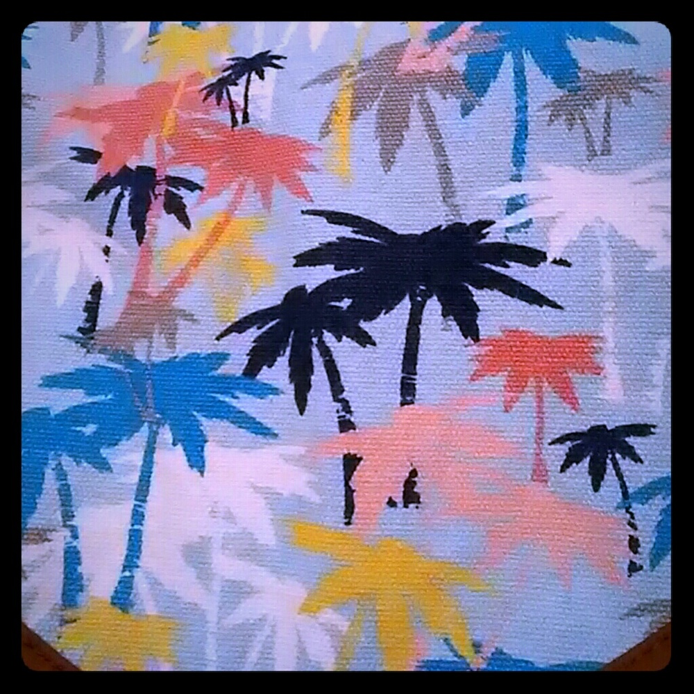 Candies Brand Hawaiian Palm Trees Backpack. - Picture 2 of 4