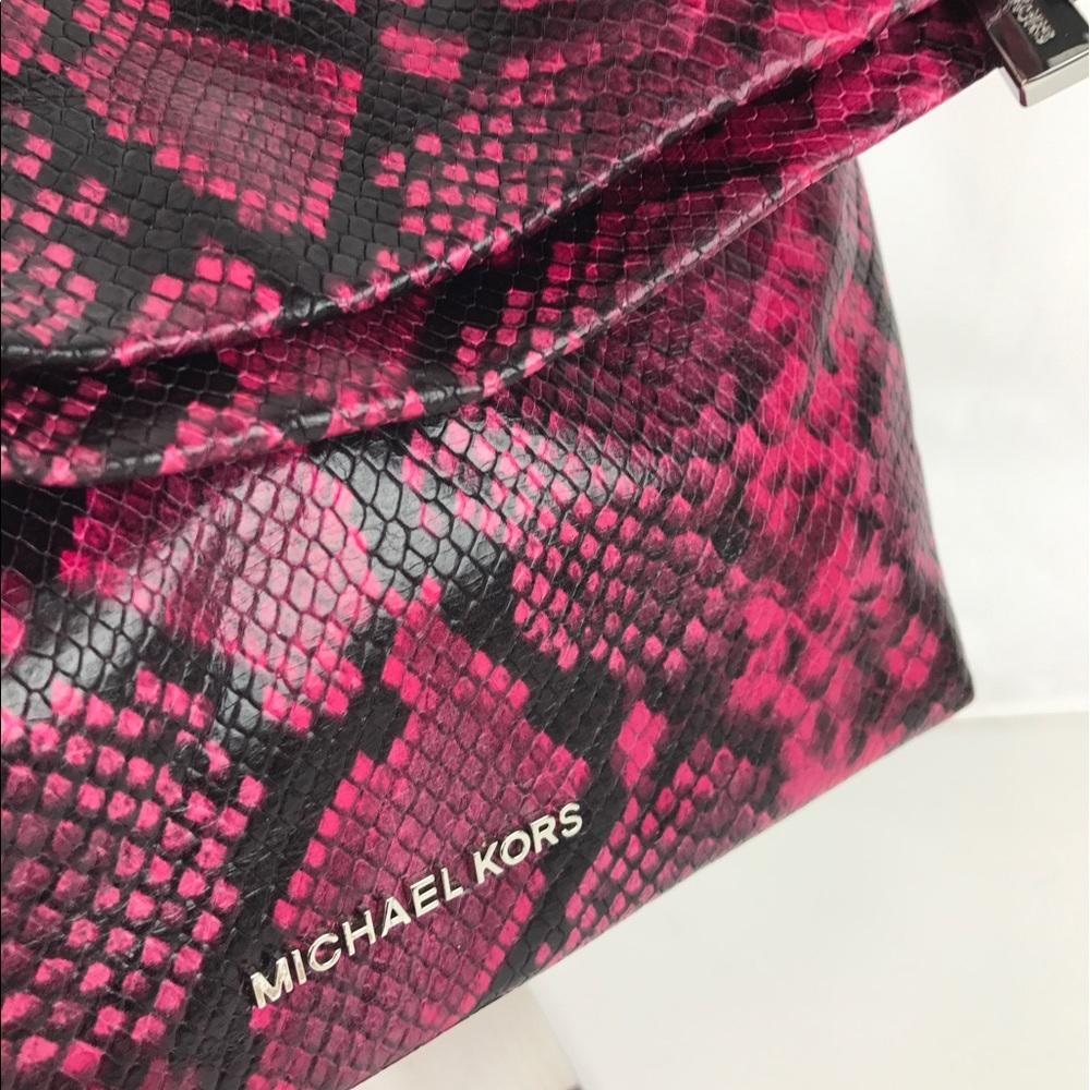 Michael Kors Daria Embossed Clutch & Shoulder Bag - Picture 4 of 7