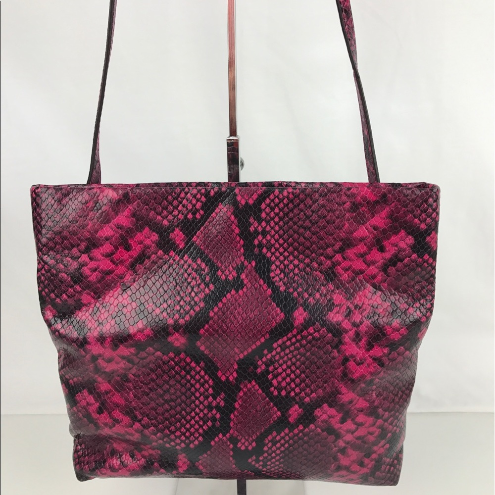 Michael Kors Daria Embossed Clutch & Shoulder Bag - Picture 6 of 7