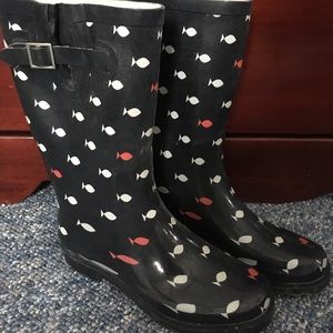 Women's rain boots