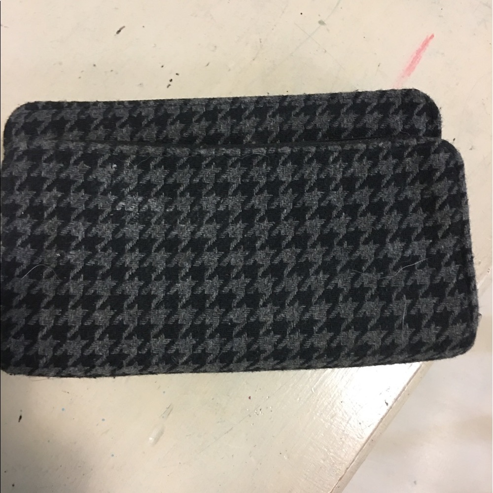 Thirty One Perfect Cents Wallet.