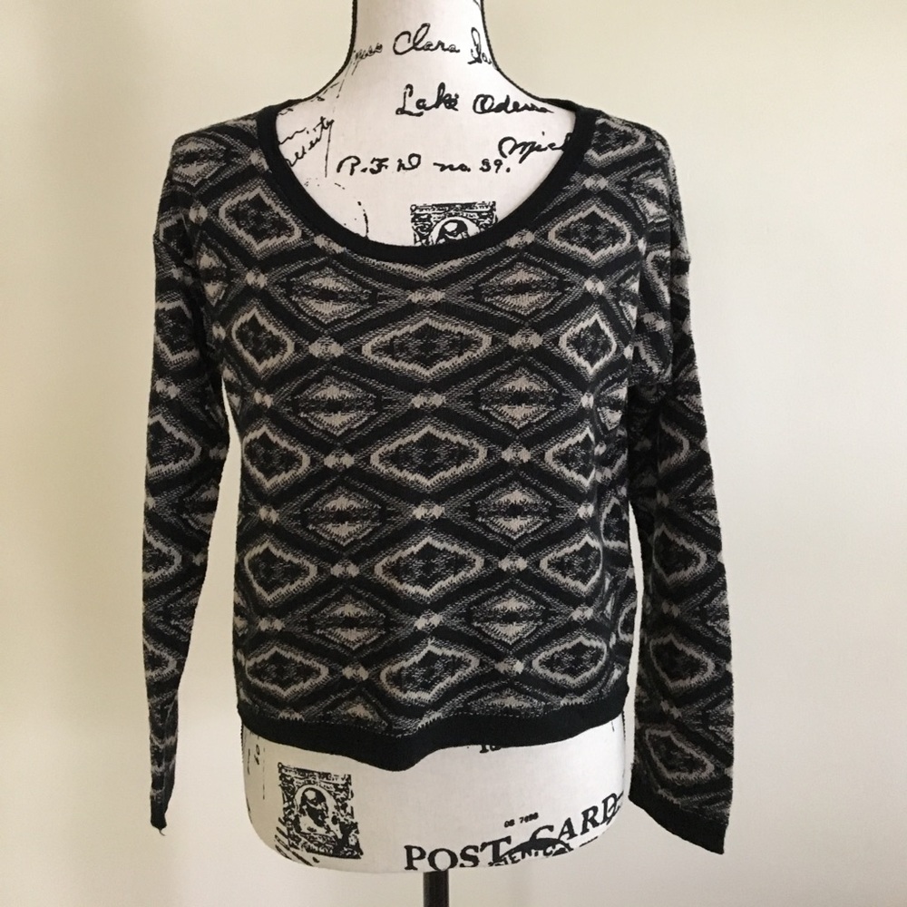 Cotton Emporium cropped sweater