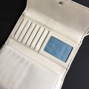 Coach Bags - S O L D ... Coach Wallet Coach Bags - S O L D ... Coach Wallet