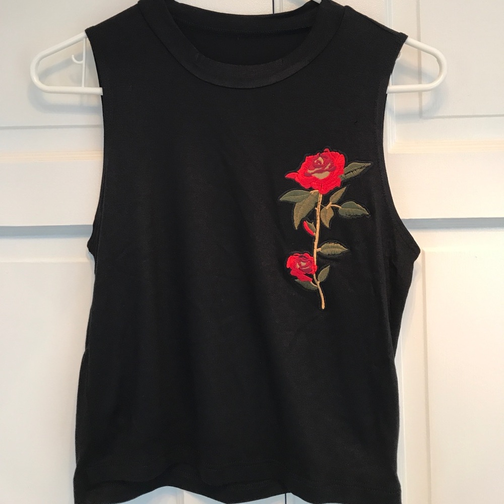 💕🌼HOST PICK🌹🌼Floral Crop Top