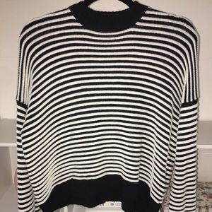 Forever 21 Long Sleeve Knit Sweater