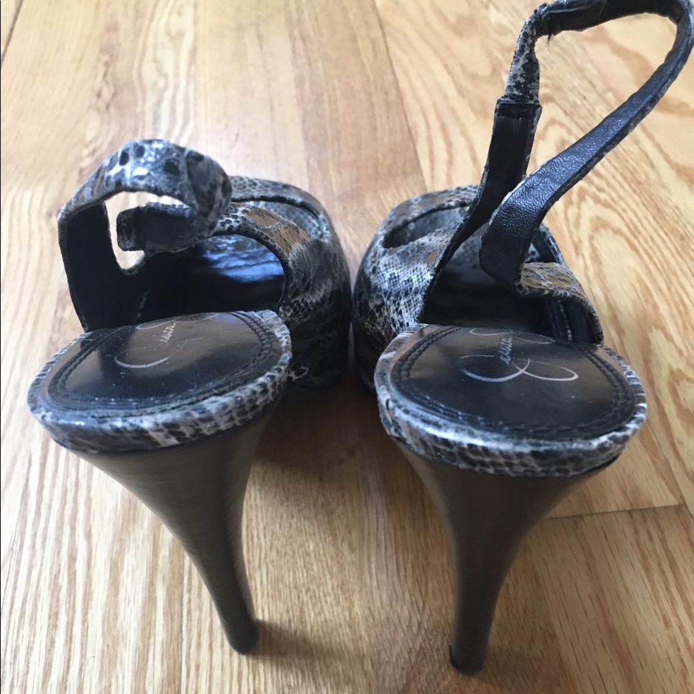Jessica Simpson python peep toe pumps - Picture 2 of 7