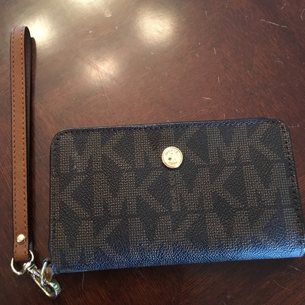 Authentic Michael Kors Monogram Wallet Phone Case