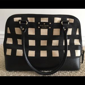 *** DO NOT BUY*** TRADE W/ @aep2306 KS Handbag