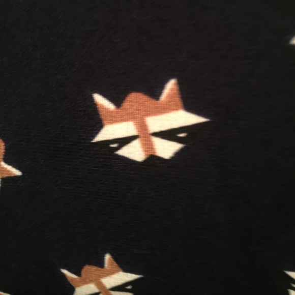 🙊REDUCED🙊 NWT Lularoe XL Azure with Foxes - Picture 2 of 3