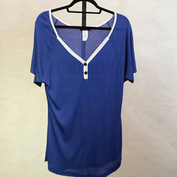 *NEW LISTING* Blush Short Sleeve Raglan Top NWOT - Picture 2 of 7