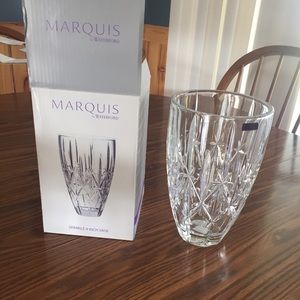 Marquis vase brand new