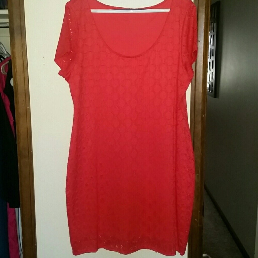 Coral/Red eyelet dress, short sleeve