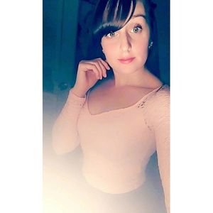 Meet your Posher, Cassiezthabest@hotmail.com