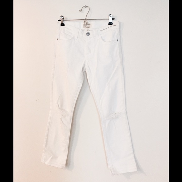 C/E The Cropped Straight Ankle Distressed Jeans - Picture 2 of 4