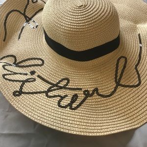 Do not disturb floppy hat