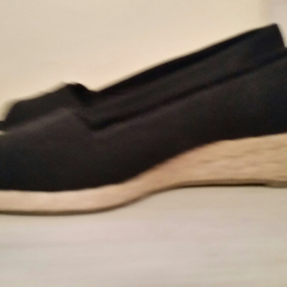 Black espidrilles