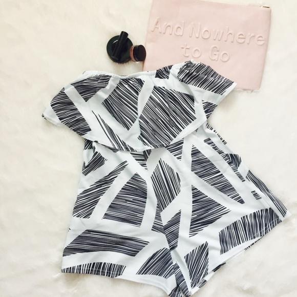 Zebra Print Romper - Picture 2 of 7