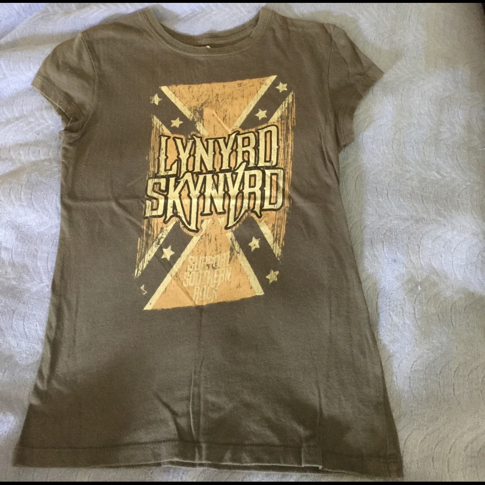 Lynyrd Skynyrd gray tee