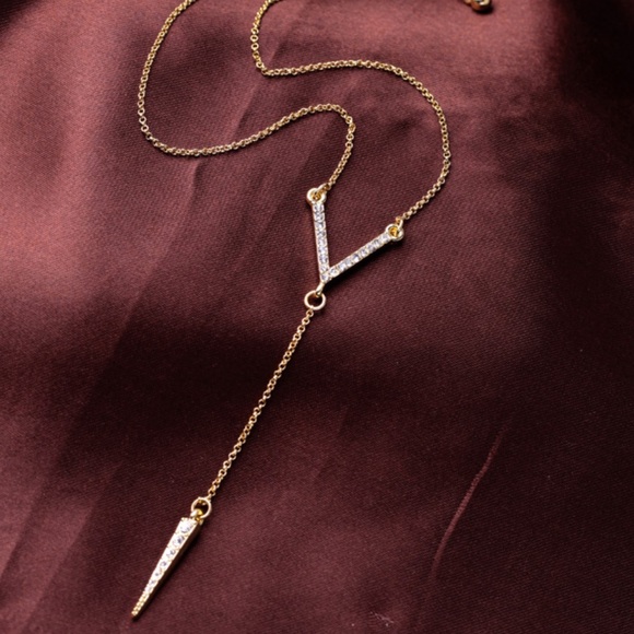 Arrow Drop Necklace - Picture 2 of 3