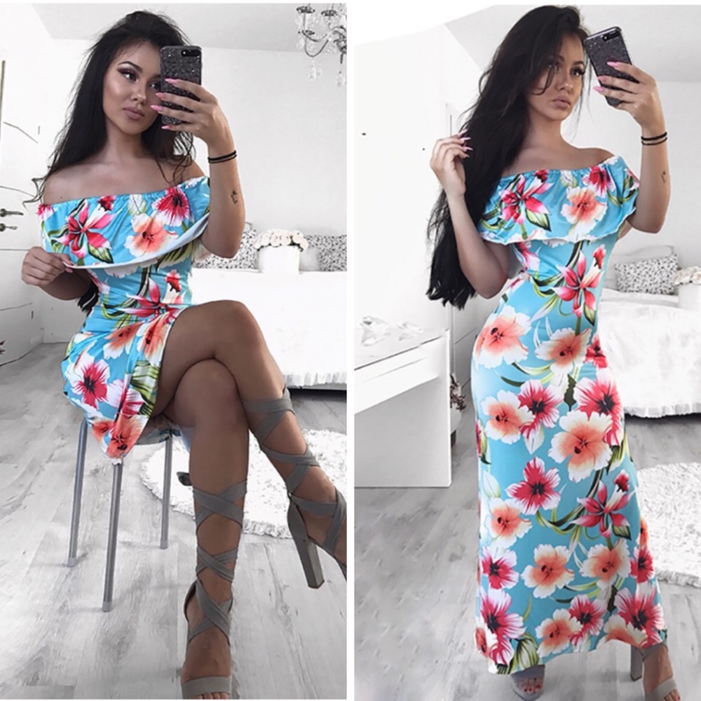 A 5 Star Aqua Flower Printed Island Maxi Dress.